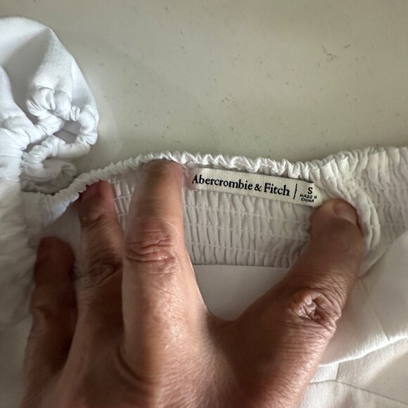 Abercrombie & Fitch White Puff Sleeve Shirred Back Cropped Blouse Sweetheart Nec - Picture 3 of 6